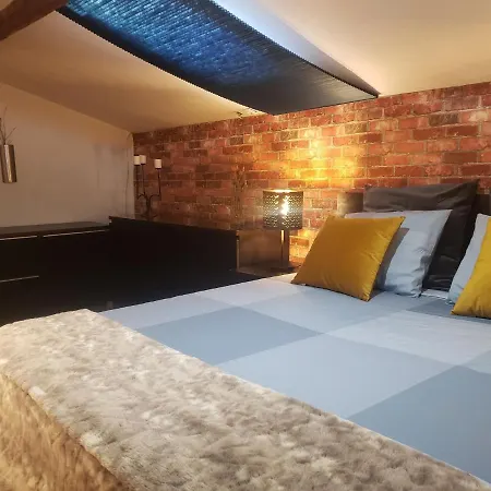 Room With Private Wc With Free Parking * Lisbon